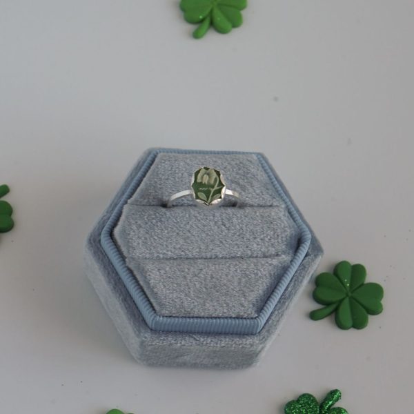 Vintage Floral Ring